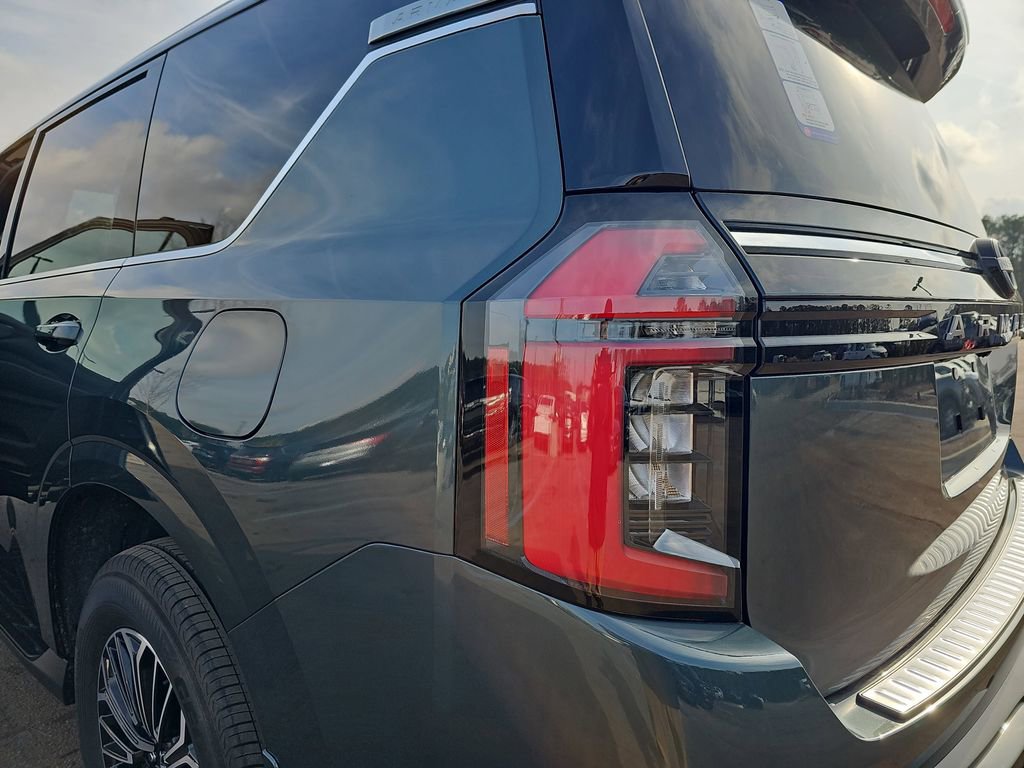 New 2026 Nissan Armada Platinum image 39