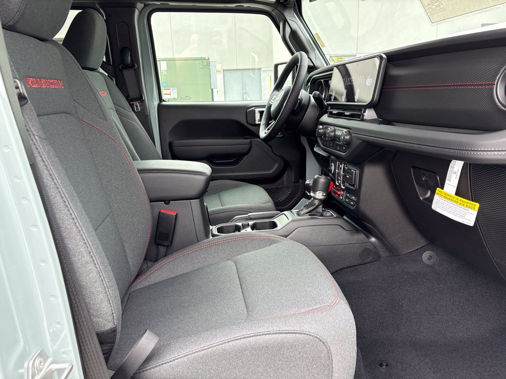 New 2027 Jeep Wrangler Unlimited Rubicon AWD/4WD image 23
