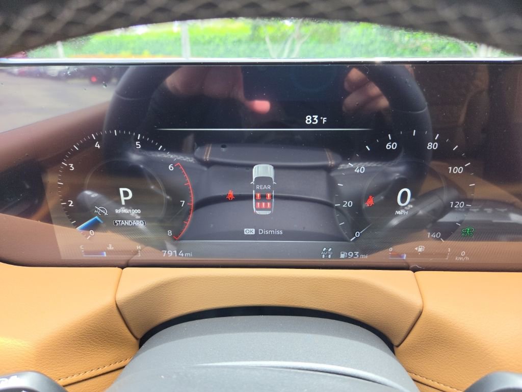 Used 2025 Nissan Armada Platinum Reserve image 32