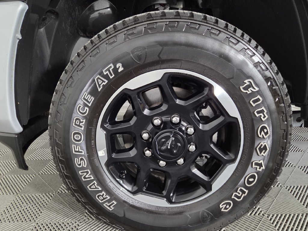 Used 2026 RAM 2500 Laramie AWD/4WD image 8