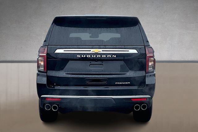 Used 2024 Chevrolet Suburban Premier image 4
