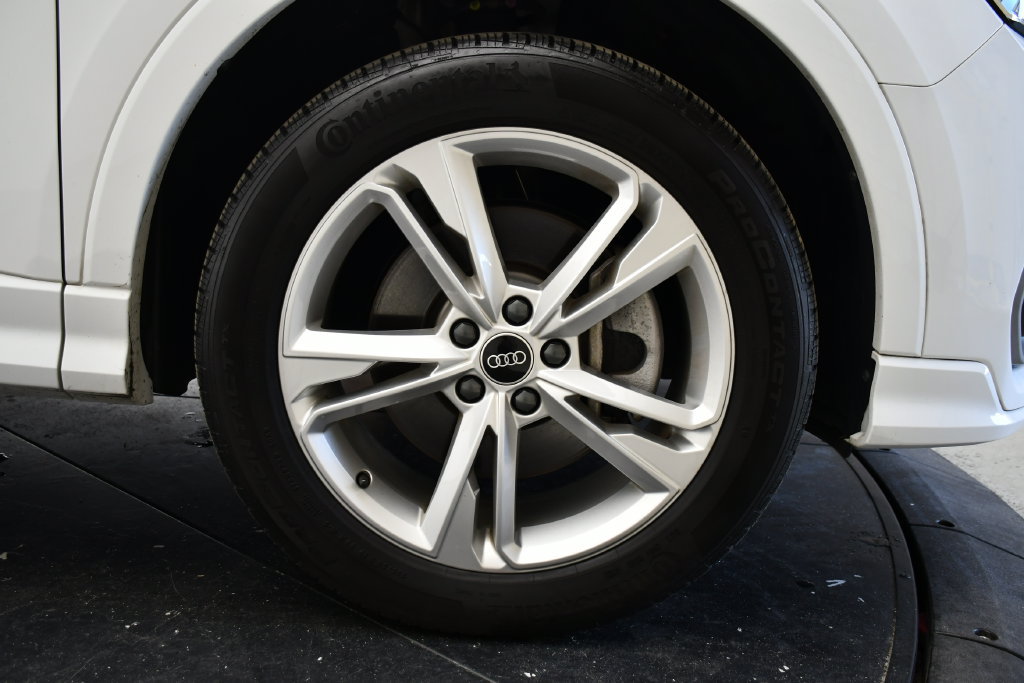 Certified 2023 Audi Q3 2.0T Premium w/ 19" Wheel Package AWD/4WD image 16