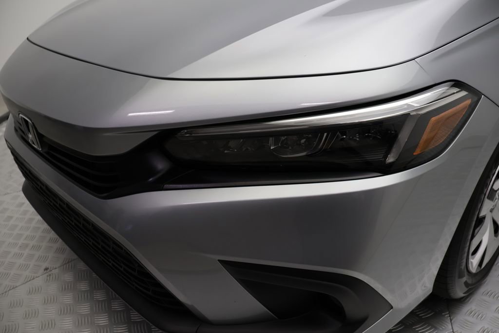 Used 2024 Honda Civic LX image 3