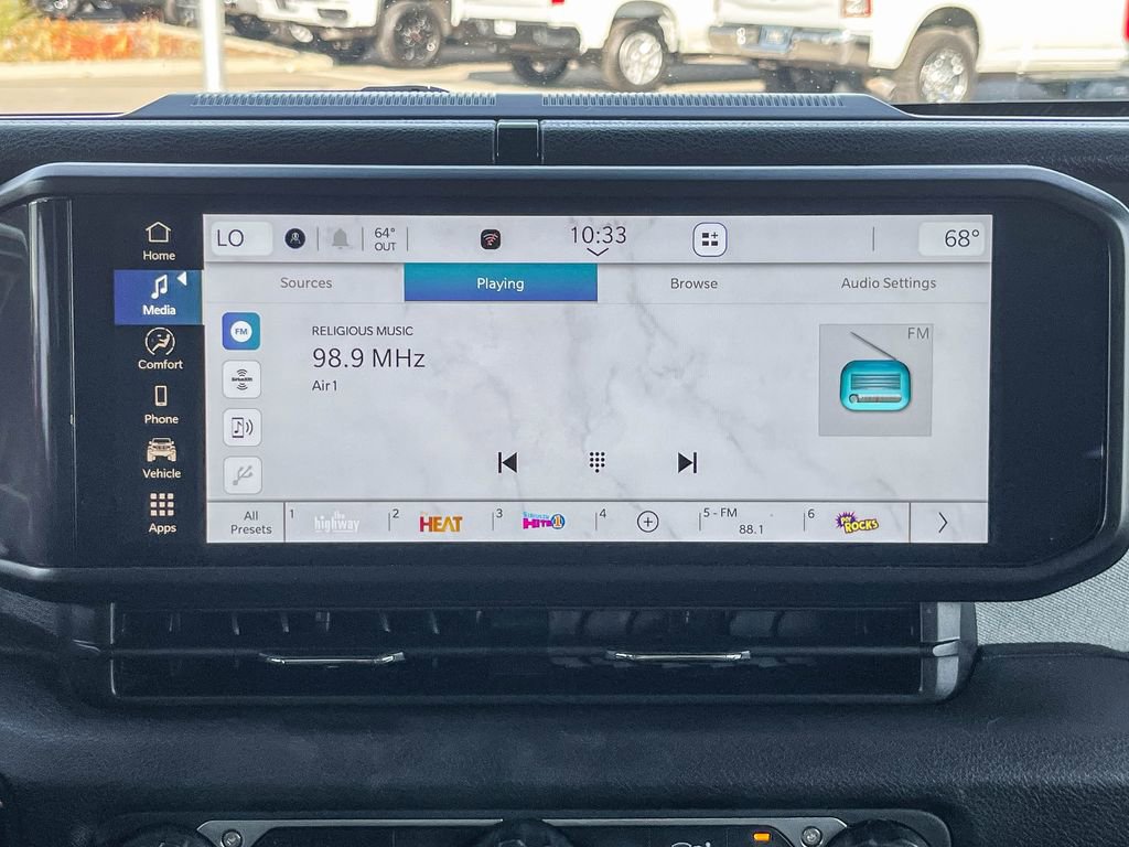 Used 2024 Jeep Wrangler Unlimited image 17