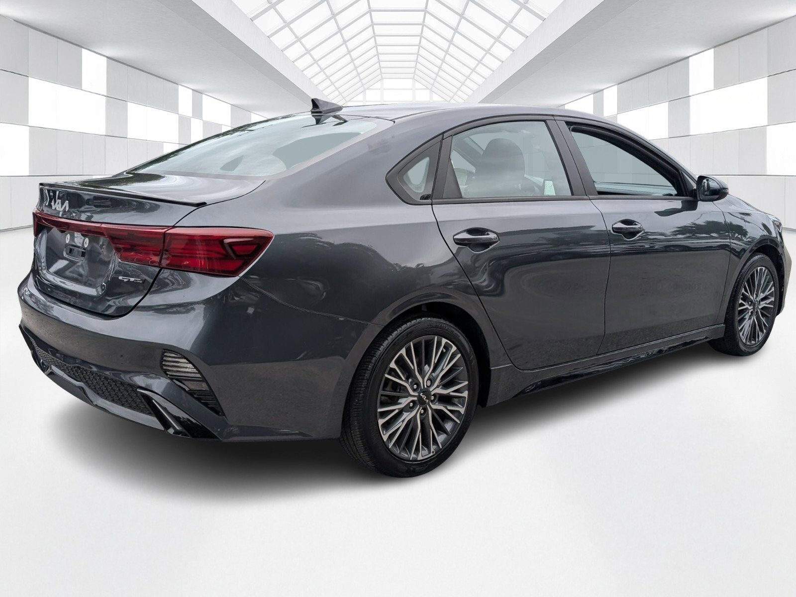 Used 2024 Kia Forte GT-Line w/ GT-Line Premium Package image 7