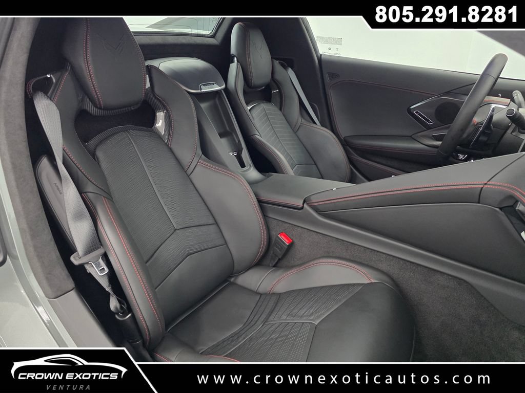 Used 2023 Chevrolet Corvette Stingray Premium Conv w/ Z51 Performance Package RWD image 13