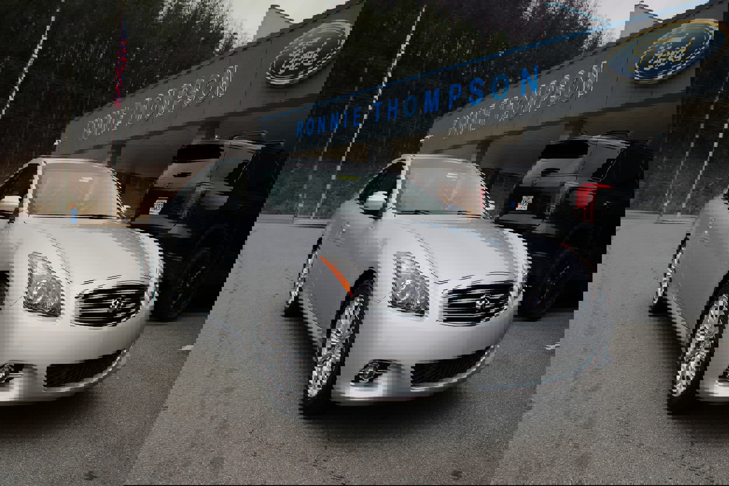 Used 2013 INFINITI G37 Journey w/ Premium Pkg