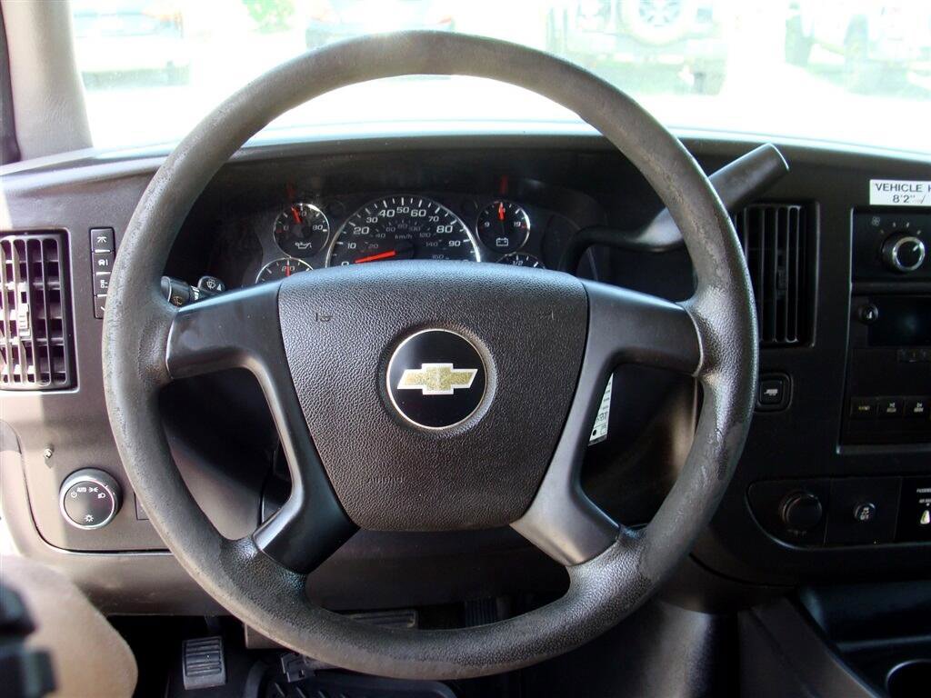 Used 2013 Chevrolet Express 2500 image 12