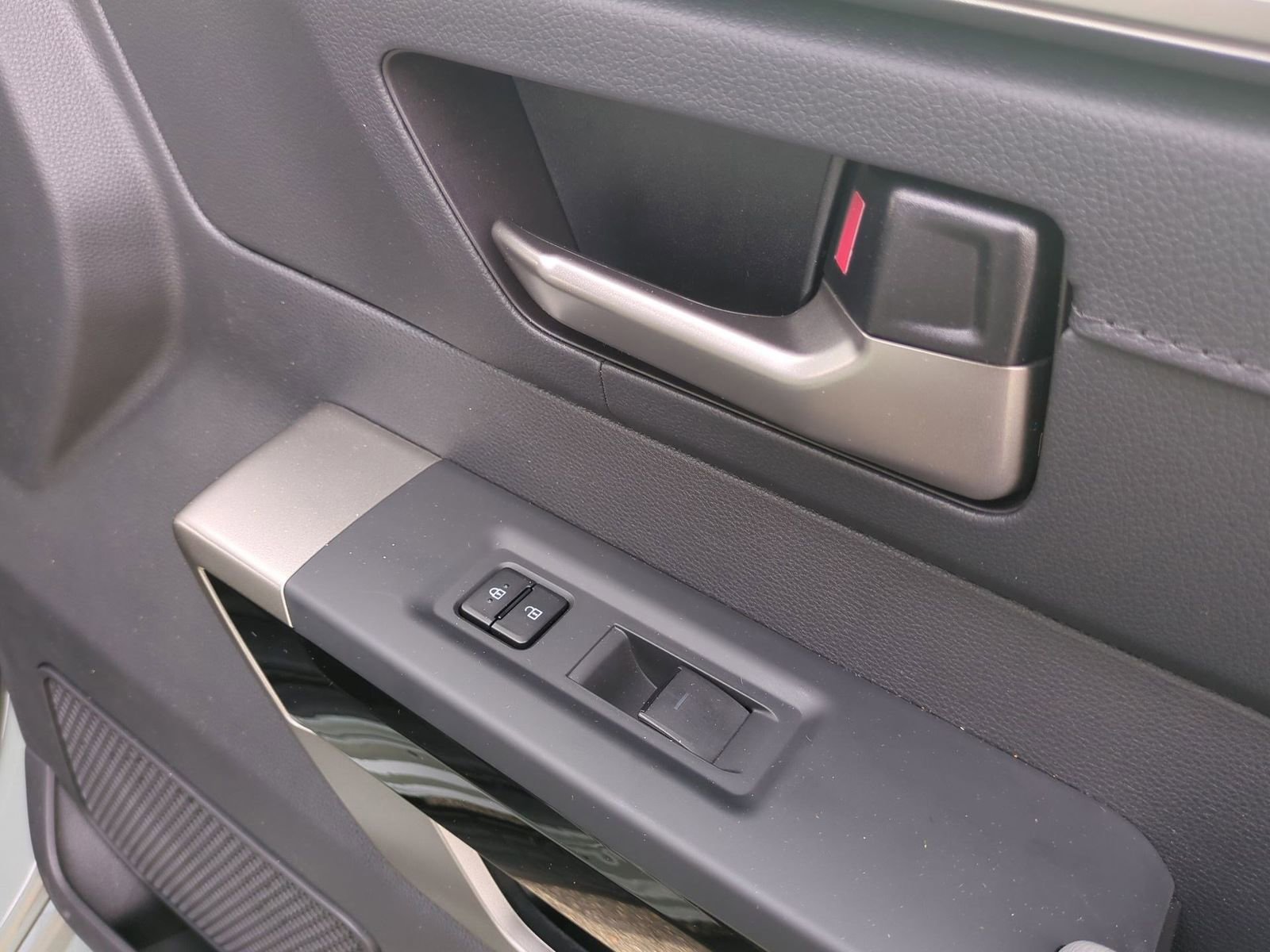 Used 2026 Toyota Tundra Limited w/ Nightshade Package image 28