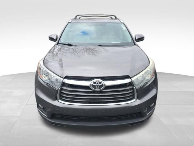 Used 2015 Toyota Highlander XLE image 8