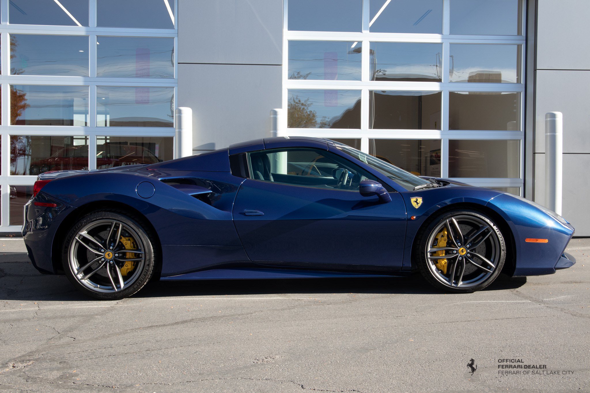 Used 2017 Ferrari 488 Spider RWD image 7