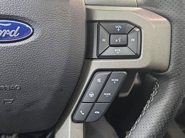 Used 2019 Ford F150 Raptor w/ Equipment Group 802A Luxury AWD/4WD image 17