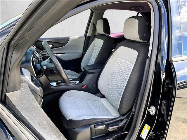 Used 2018 Chevrolet Equinox LS image 27
