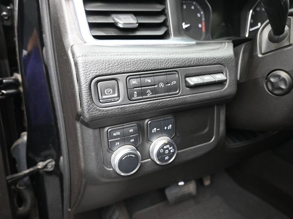 Used 2021 GMC Yukon Denali image 10