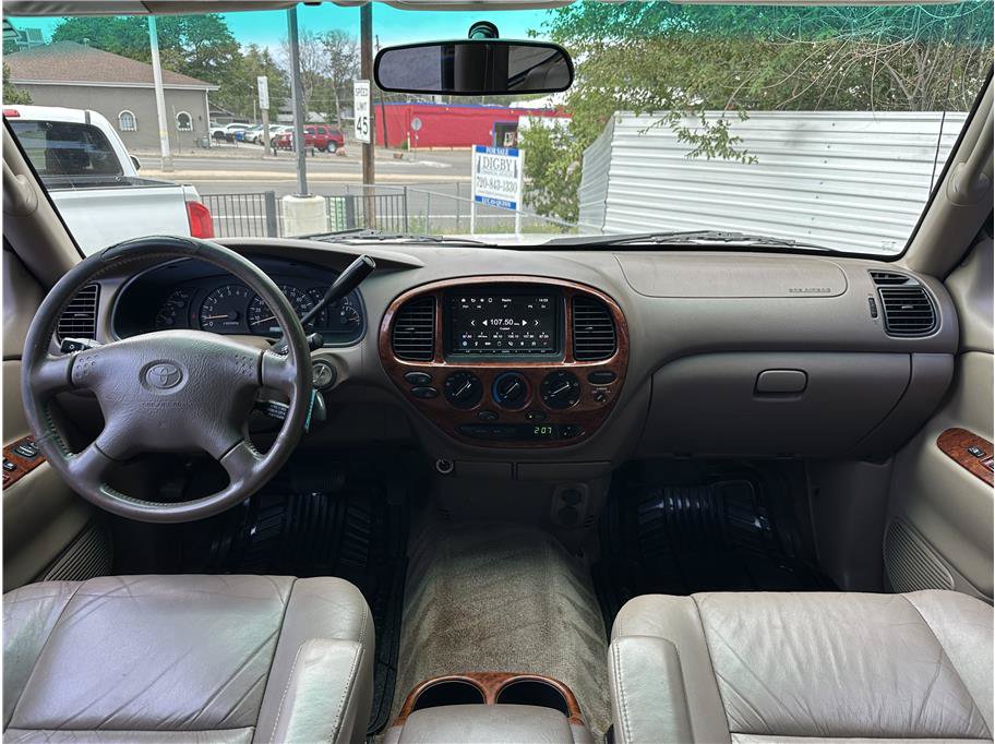 Used 2001 Toyota Tundra Limited w/ Off-Road Pkg AWD/4WD image 18