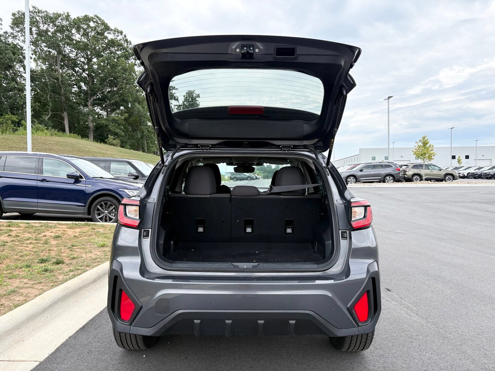 Certified 2024 Subaru Crosstrek 2.0i w/ Crosstrek Mirror Package AWD/4WD image 11
