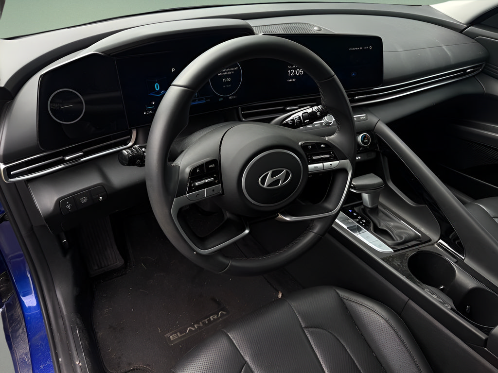 Certified 2024 Hyundai Elantra Limited FWD image 18