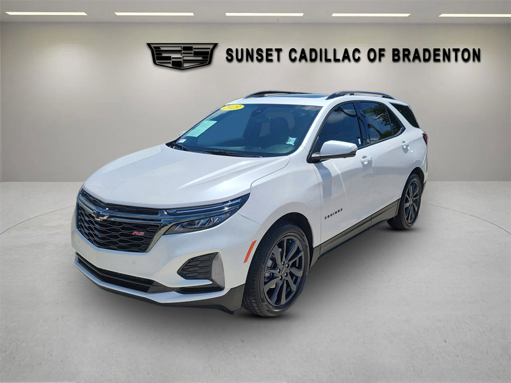 Used 2023 Chevrolet Equinox RS w/ RS Leather Package FWD image 8