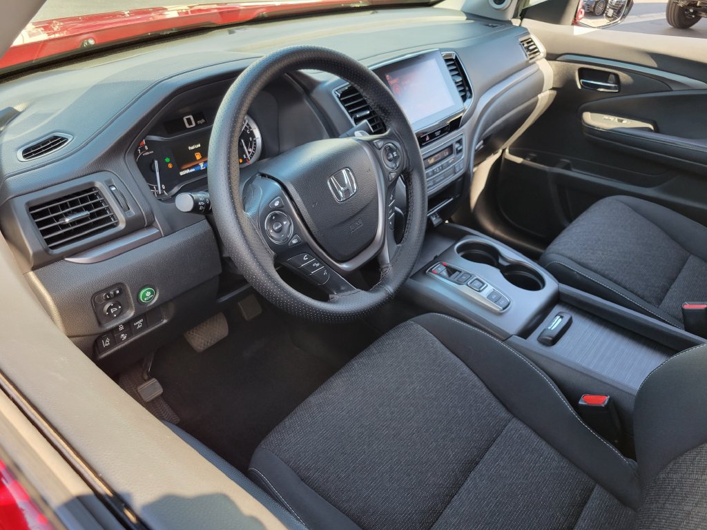 Used 2021 Honda Ridgeline Sport image 3