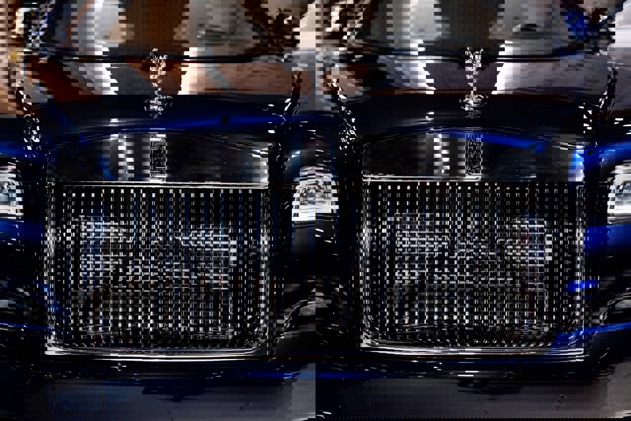 Used 2019 Rolls-Royce Dawn image 24