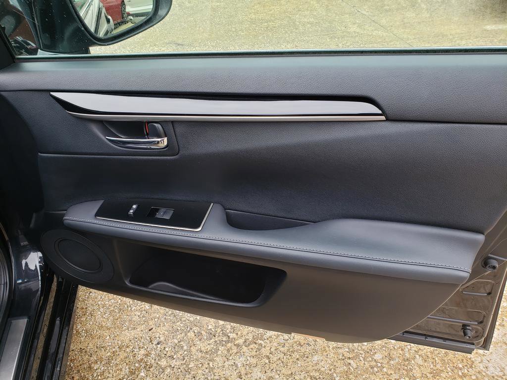 Used 2018 Lexus ES 350 w/ Accessory Package image 26