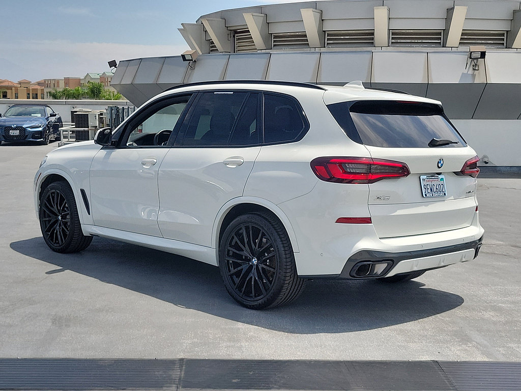 Used 2023 BMW X5 sDrive40i w/ M Sport Package RWD image 2