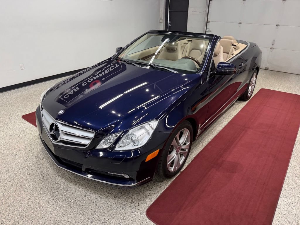 Used 2011 Mercedes-Benz E 350 Cabriolet image 4