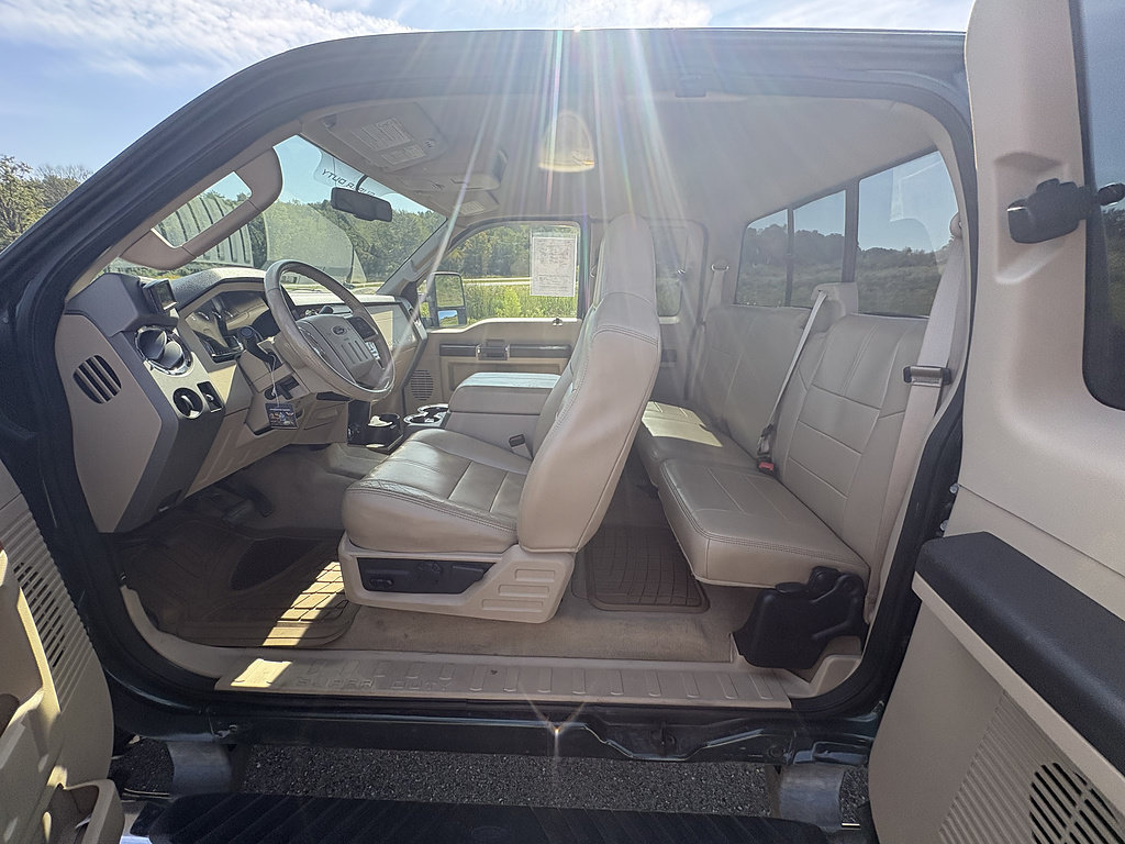 Used 2008 Ford F250 Lariat AWD/4WD image 14