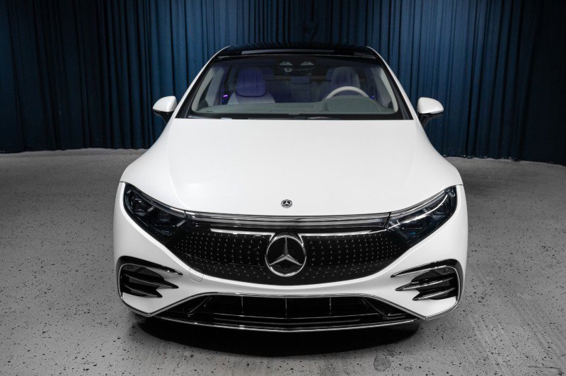 Certified 2023 Mercedes-Benz EQS 580 4MATIC Sedan image 2