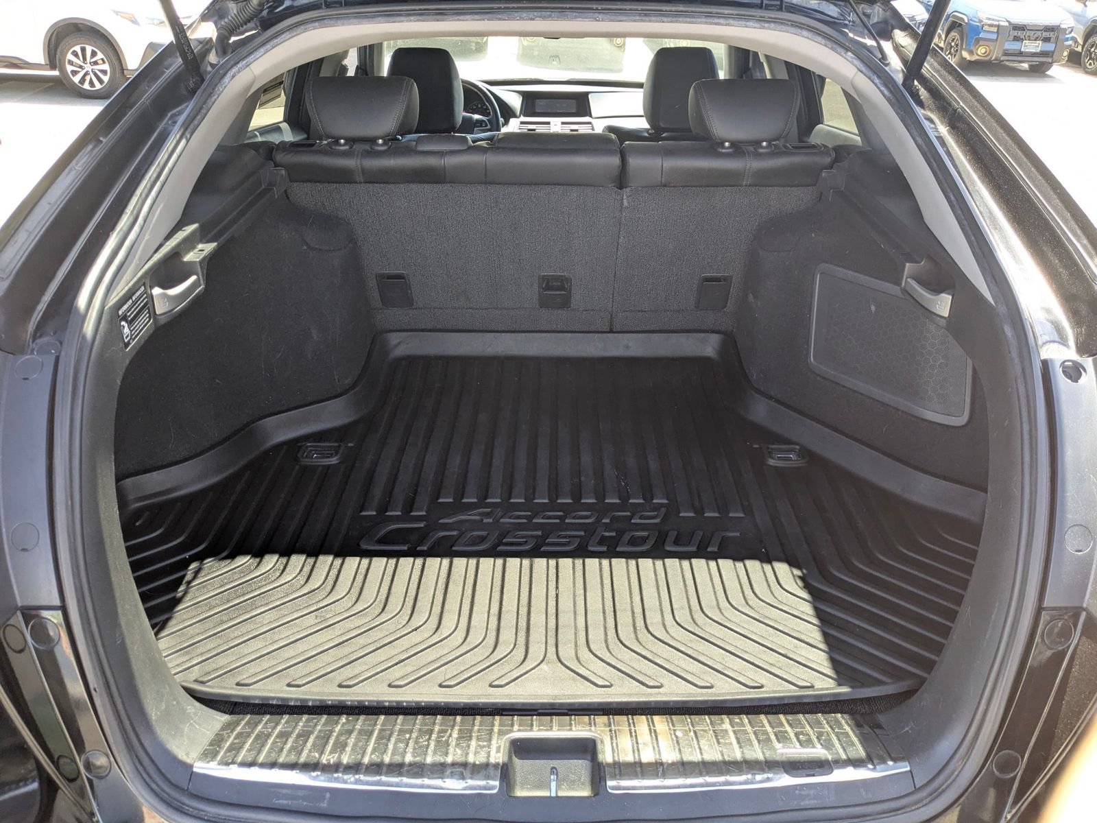 Used 2011 Honda Crosstour EX-L image 29