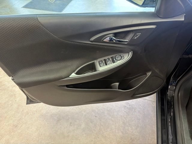 Used 2024 Chevrolet Malibu LT FWD image 12