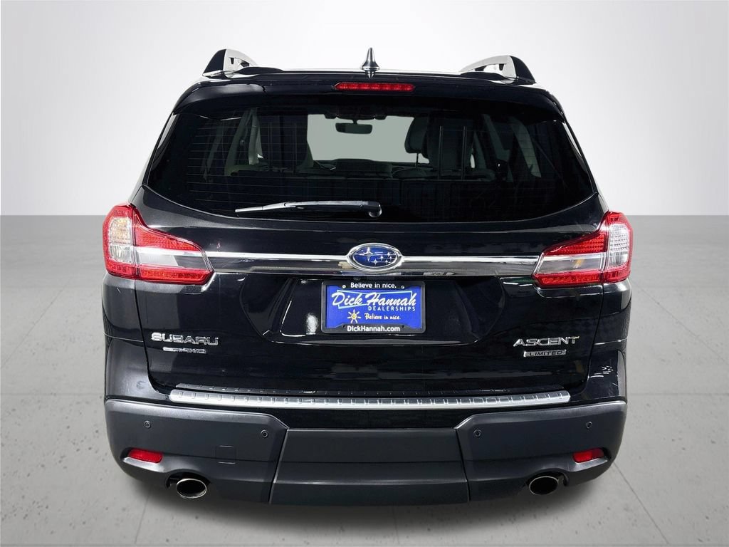 Used 2022 Subaru Ascent Limited w/ Technology Package AWD/4WD image 7