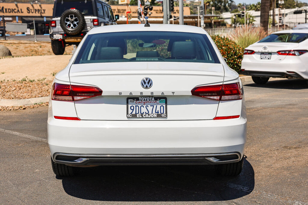 Used 2020 Volkswagen Passat 2.0T SE image 23