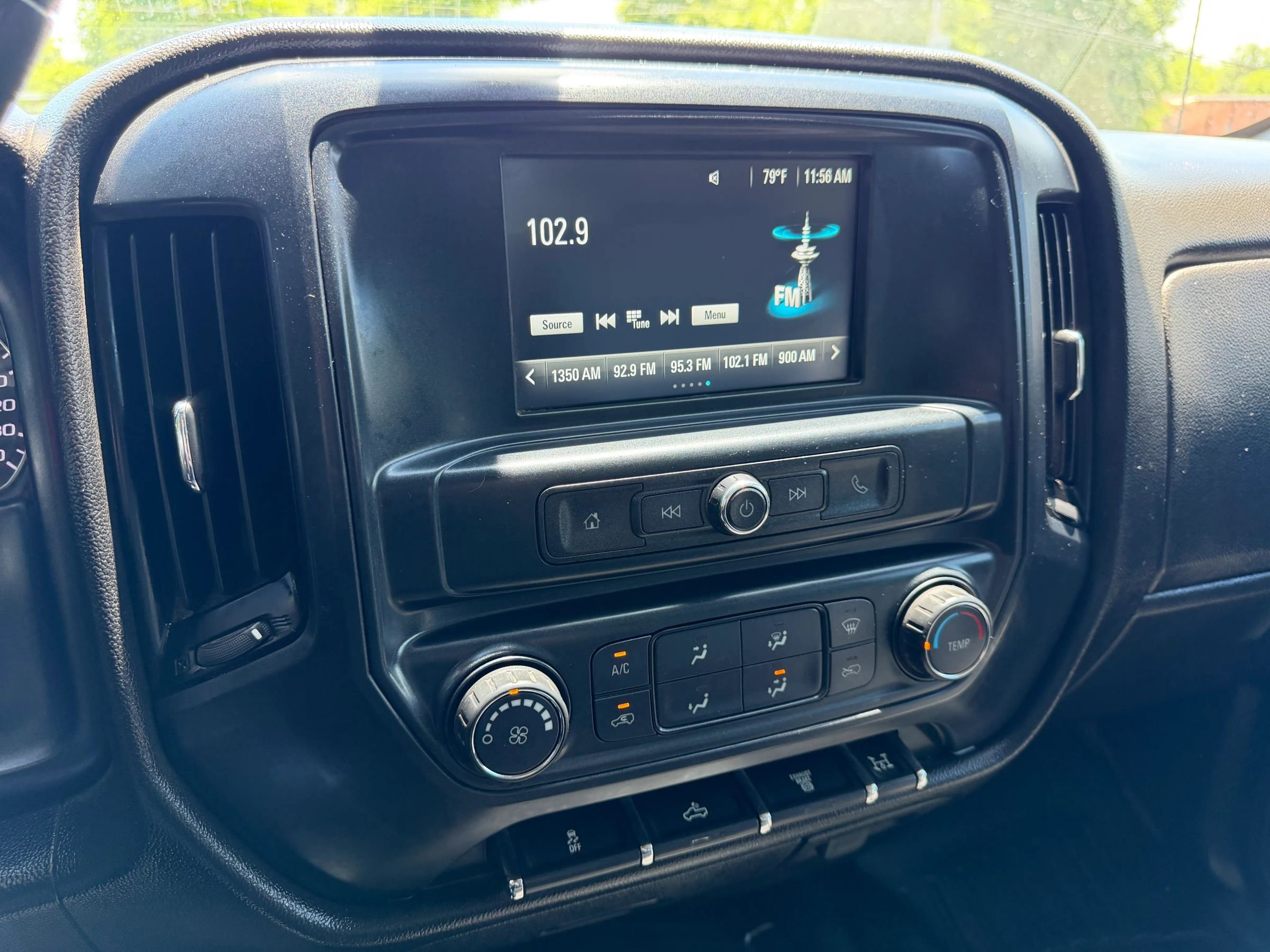 Used 2019 Chevrolet Silverado 3500 W/T AWD/4WD image 24
