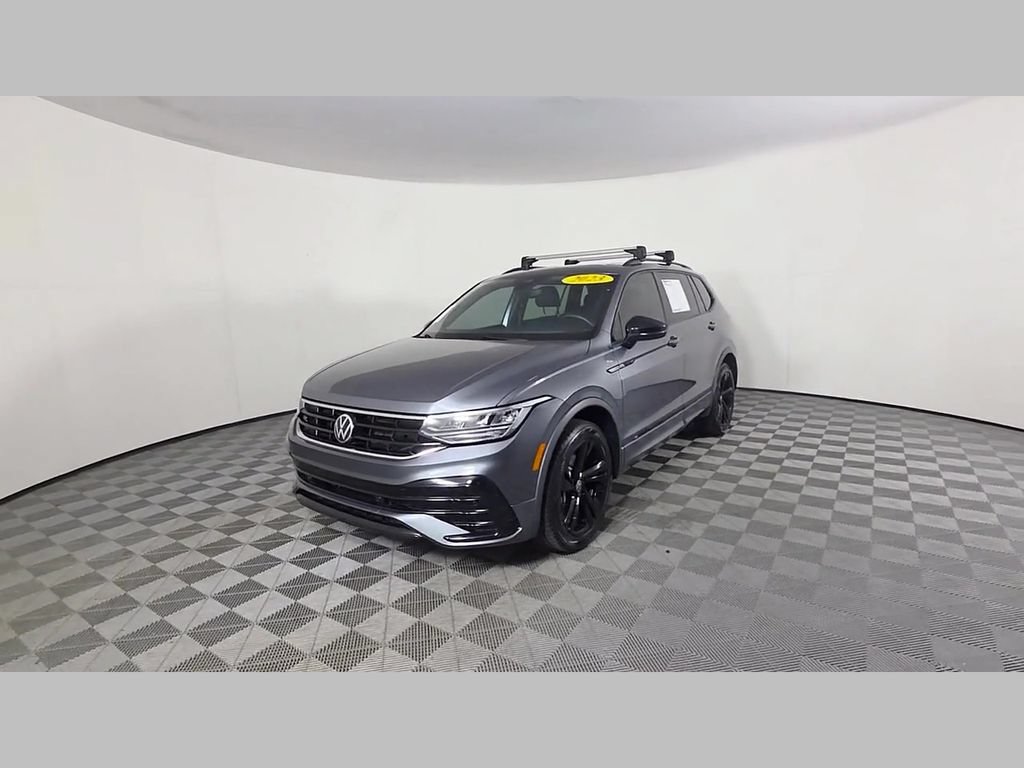 Used 2023 Volkswagen Tiguan SE R-Line FWD image 49