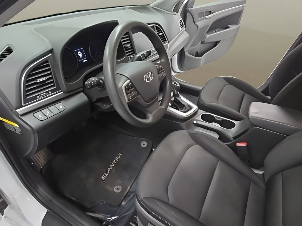 Used 2018 Hyundai Elantra SEL w/ Cargo Package FWD image 28