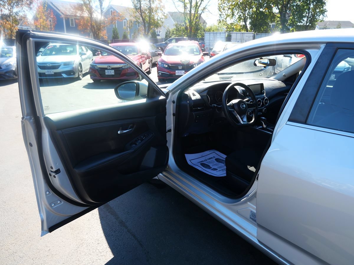 Used 2020 Nissan Sentra S FWD image 15