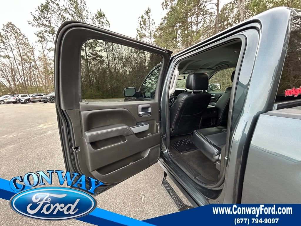 Used 2018 Chevrolet Silverado 1500 LT w/ All Star Edition image 14