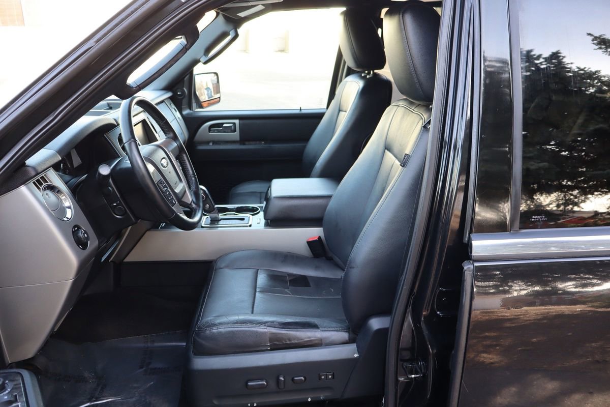 Used 2015 Ford Expedition EL Limited image 17