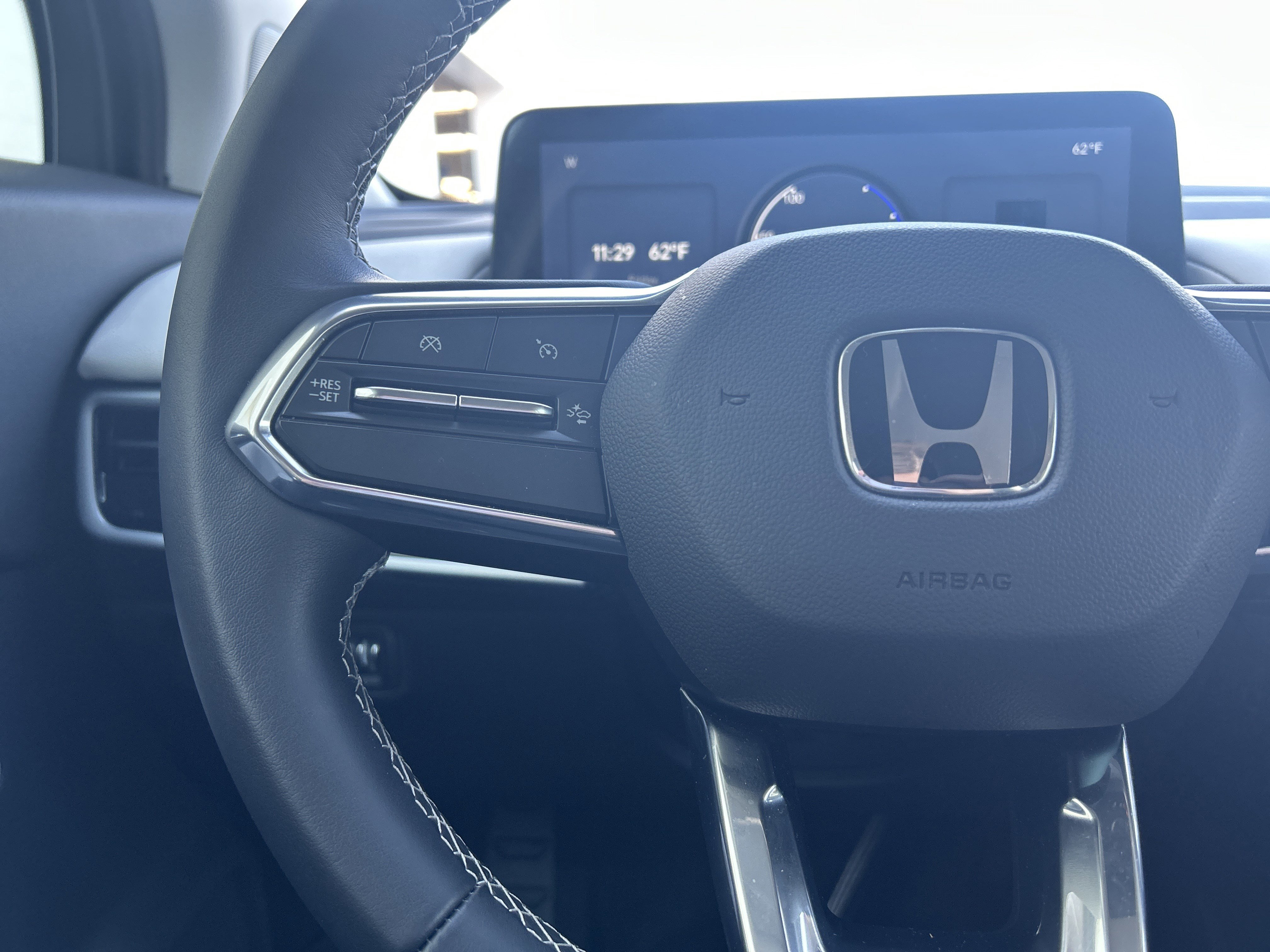 Used 2025 Honda Prologue Touring image 18