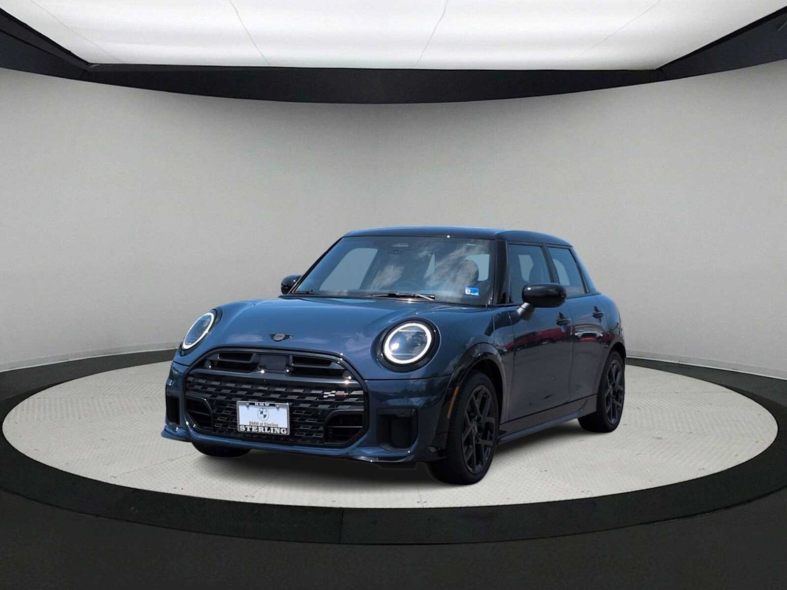 Certified 2025 MINI Cooper S FWD image 4
