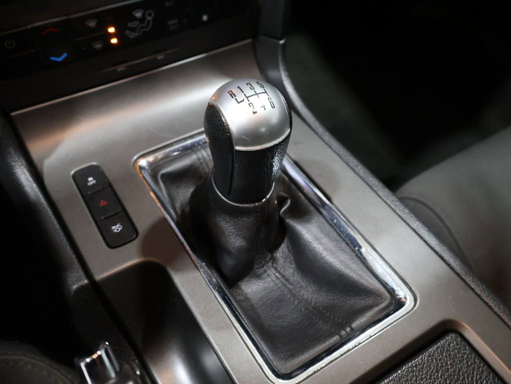 Used 2014 Ford Mustang Coupe image 21