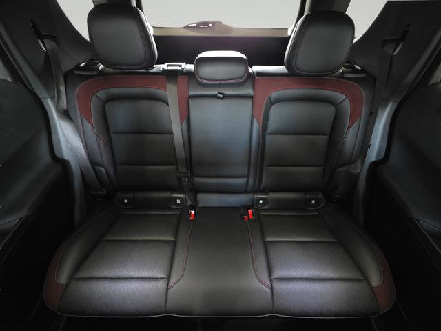 Used 2025 Chevrolet Equinox RS w/ Safety and Technology Package AWD/4WD image 25