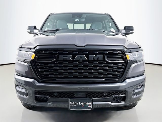 New 2026 RAM 1500 4x4 Crew Cab image 2