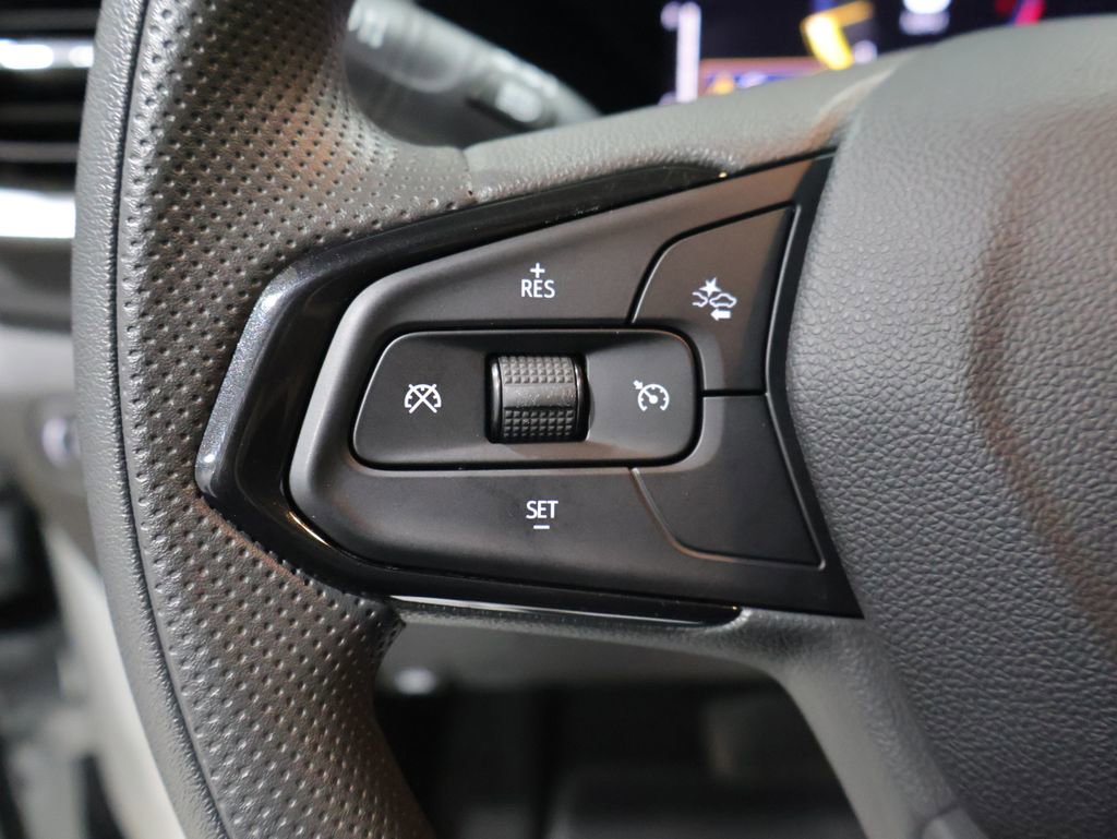 Used 2025 Chevrolet TrailBlazer LT image 36