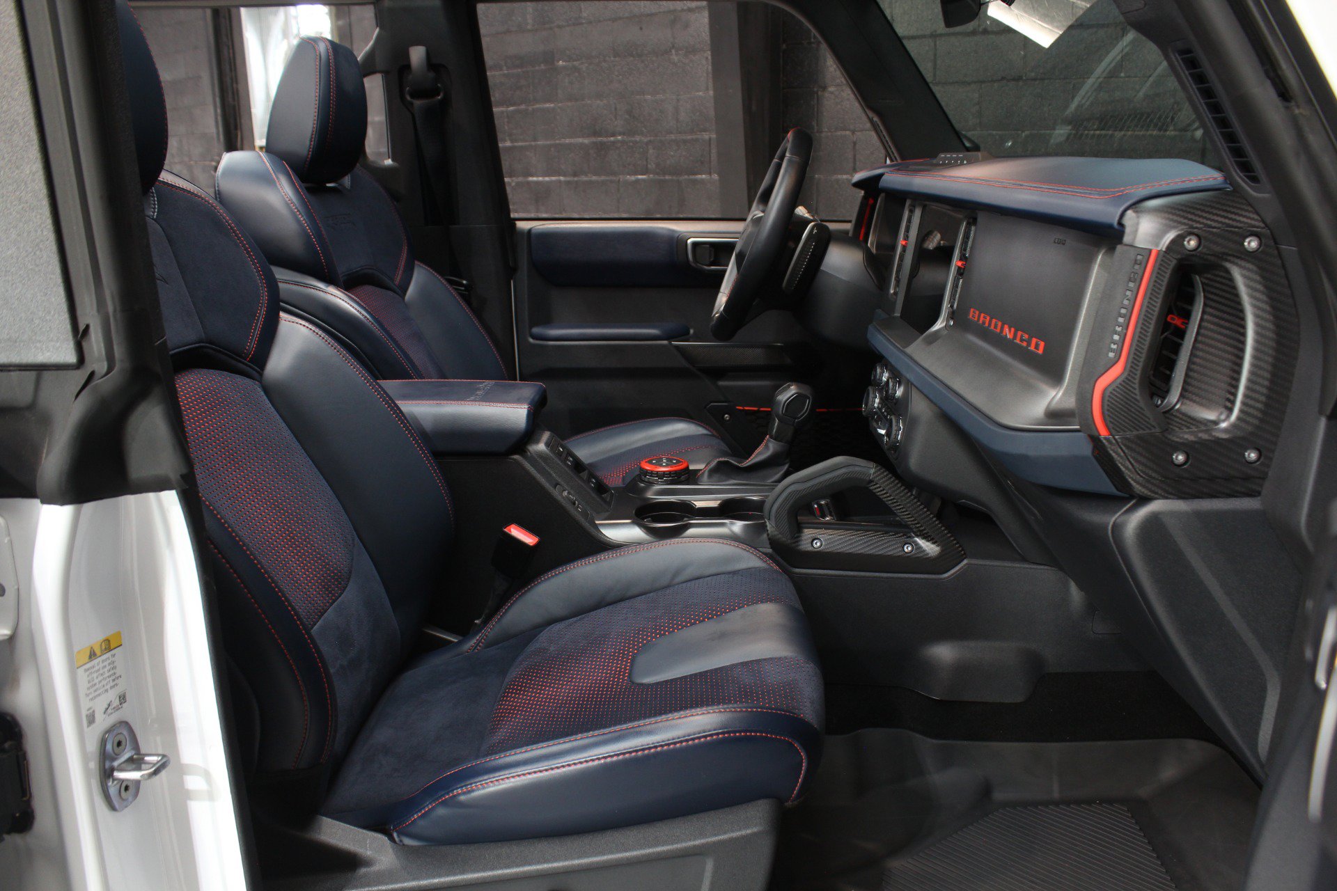 Used 2024 Ford Bronco Raptor w/ Interior Carbon Fiber Pack 6 AWD/4WD image 53