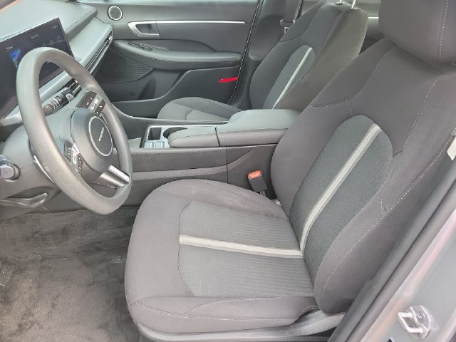 Used 2025 Hyundai Sonata SEL FWD image 9