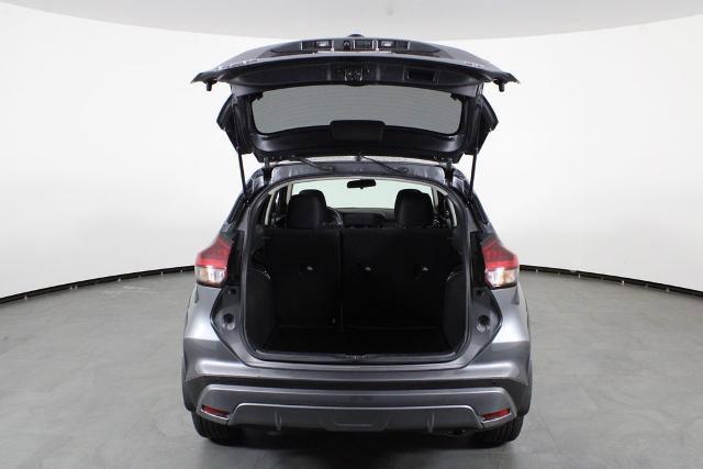 Certified 2023 Nissan Kicks SV FWD image 17