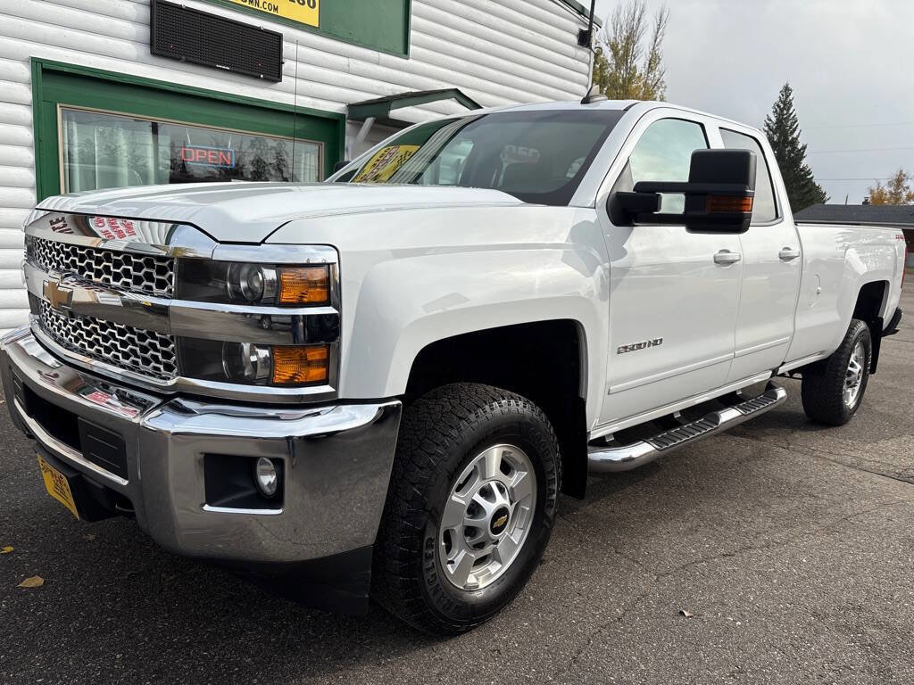 Used 2019 Chevrolet Silverado 2500 LT w/ All Star Edition image 2
