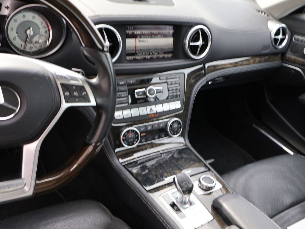 Used 2016 Mercedes-Benz SL 400 image 15